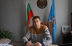 кметът банкя фалшива новина сащисан съм години опитвам помагам бизнеса града