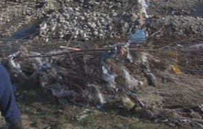 започна акцияза почистване боклука река места