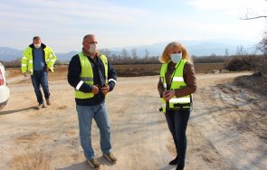 министър аврамова инспектира строителството лот пътя мездра ботевград