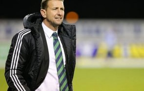 наставникът северна ирландия впечатлен вратар бранителите селекцията ясен петров