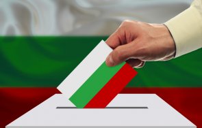 българите испания гласуват въпреки въведените ограничения