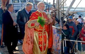 тъжен ден созопол почина всеотдайният отец иван