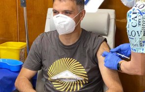 васко василев ваксинира covid вма снимка