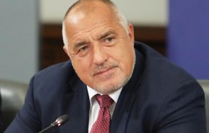 Бойко Борисов гостува в Пловдив на събрание на Жени ГЕРБ