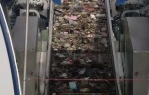 рокаджиите колдплей кампания почистване река малайзия