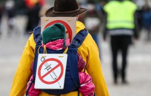 сърбия арестуваха противници ваксинирането