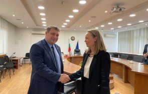 каназирева стигнахме платото заболеваемостта увеличават хоспитализациите снимки