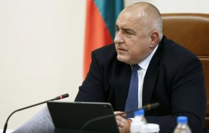 първо пик министър председателят борисов 345 милиона лева отпускаме допълнително бюджетите общините училища детски градини