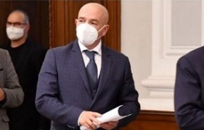 първо пик националният оперативен щаб прекратява дейността