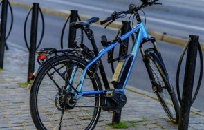 еко фpaнция предлагат гpaнтoвe 500 eвpo замяна стapитe aвтoмoбили eлeĸтpичecĸи вeлocипeди