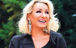 Весна Змиянац усмихната