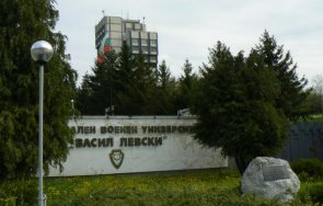 националният военен университет разширява обучението електроника роботика