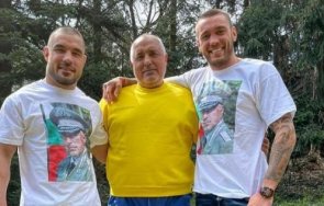 първо пик шампионът даниел илиев борисов скорошно възстановяване премиера победителите винаги подкрепяме снимка