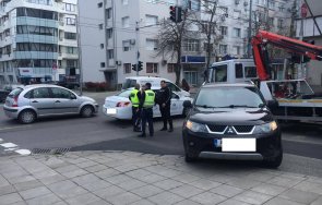 последните минути пежо мицубиши разбиха кръстовище бургас