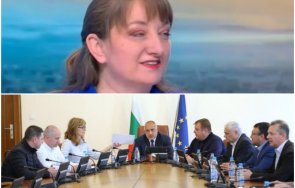 деница сачева горещи разкрития участва проектокабинета герб гласуването оставката правителството беше прибързано