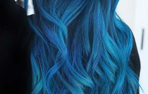 новата лятна тенденция коса ледено синьо