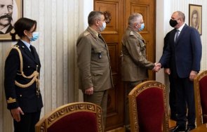радев срещна председателя военния комитет снимки