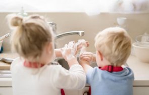 covid три малки деца района шумен