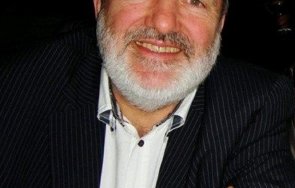 скръбна вест почина известен архитект възстановил четирите лъва моста колю фичето севлиево