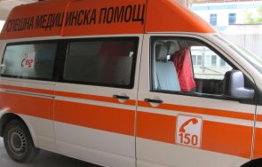 годишно дете опасност живота падане съд разтвор сода каустик