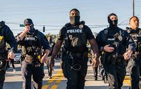 конгресмени сащ обмислят полицейска реформа