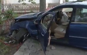 последните минути годишно момиче блъсна деца пейка свиленградско снимки