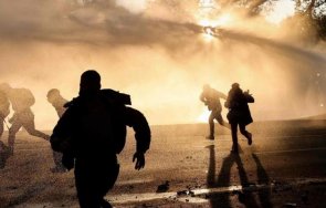 полицията брюксел задържала 132 души незаконен фестивал