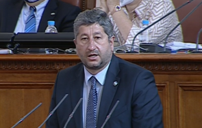 гласува против предложението герб комисията росенец влезе дневния ред парламента