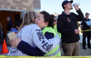 екшън айдахо шестокласничка откри огън училище рани трима учителката обезоръжи видео снимки