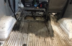 голямо количество цигари алкохол задържаха митнически служители празничните дни снимки