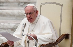 Папа Франциск се възползва от новогодишното си послание днес за