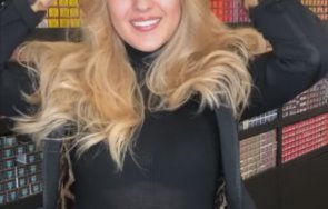 Мари Будева блондинка