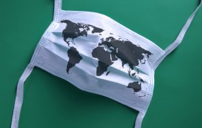 американците две дози хвърлят маските