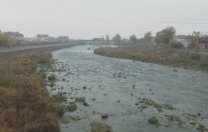 трагедията река въча рибари излизат протест вец кричим