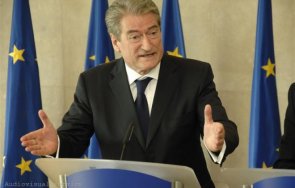 сащ обявиха бивш албански президент персона нон грата