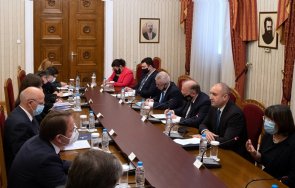 румен радев процесът разширяване следва основан устойчиви резултати изграждането добросъседски отношения балканите