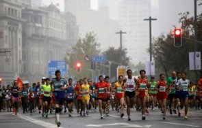 прекратиха маратон загинали петима изчезнали