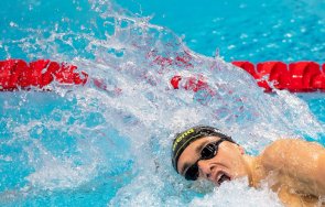 страхотно постижение наш плувец исторически медал европейското плуване