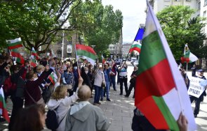 горещо пик граждани въстават румeн радев