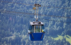 девет души загинаха инцидент кабинков лифт италия