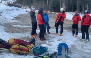 нова версия лавина убила сноубордиста рила