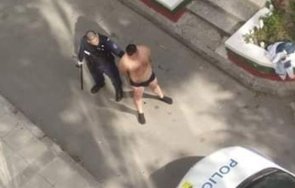 мъж психични отклонения съблече детска площадка варна влезе чужда спалня