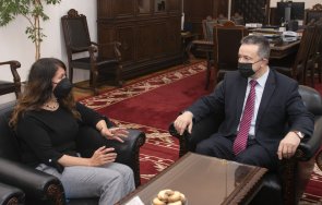 херо мустафа отиде янаки стоилов правосъдието българия