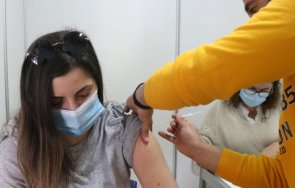 кипър ваксинираха населението поне една доза