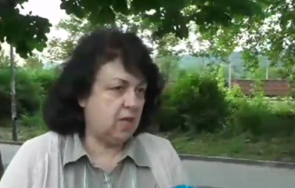 глутница бездомни кучета нападна нахапа преминаваща жена