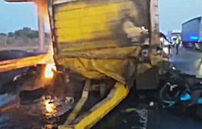 откачило ремарке предизвика меле подбалканския път ранен