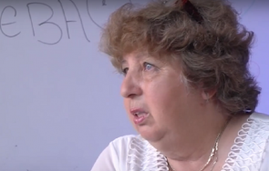 ученици изненадаха своя учителка тежката битка covid