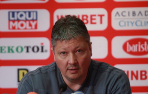 Бившият старши треньор на ЦСКА Любослав Пенев се завърна в efbet