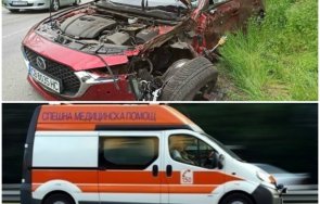 поредно меле тежка катастрофа столичен булевард четирима ранени празненство абитуриентски бал снимка