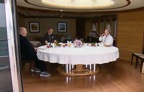 путин лукашенко обядваха яхта сочи снимки видео